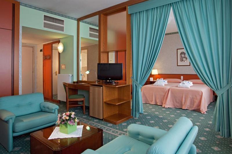 Hotel Aurora Terme Abano Terme Esterno foto